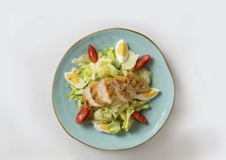 Салат "Цезарь" с курицей