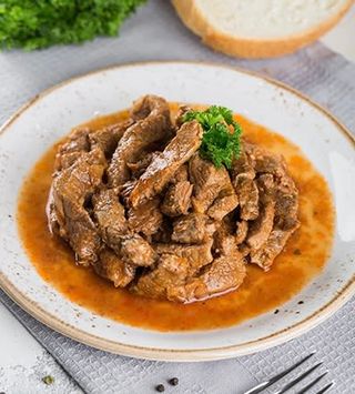 Бефстроганов