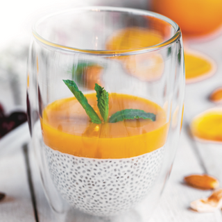 Манго-маракуйя тұздығы қосылған чиа/Чиа с соусом манго-маракуйя