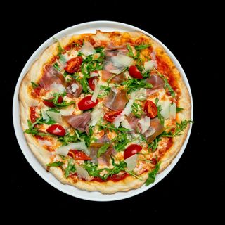 Pizza cu prosciutto crudo Ø 32cm