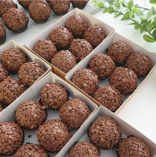 Caixa de Docinhos à sua escolha - 6 unidades