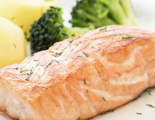 Salmón Con Eneldo A La Plancha