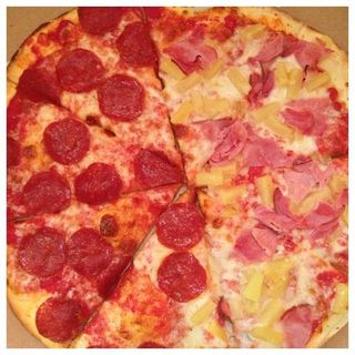 Pizza Pepperoni e Fiambre (Regular 31cm)