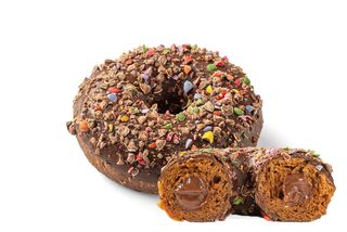 Пончик з кремовою начинкою з лісового горіха