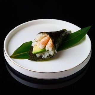 TEMAKI GAMBERO COTTO CON AVOCADO-086