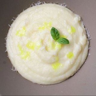 Картопляний крем з сиром пармезан