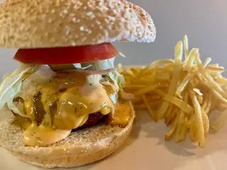 Nuestra Burger "L"