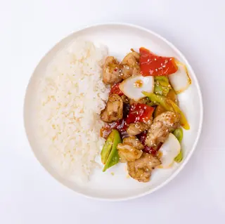 Курица с ананасами