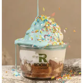  Rainbow Birthday Cake   