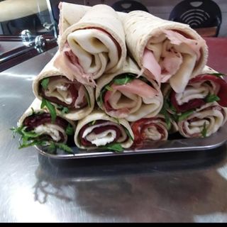 Piadina cotto e mozzarella