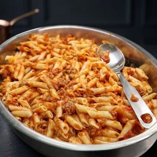 Macarrones Boloñesa / Media Rac.