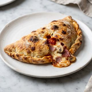 Pizza Calzone
