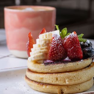 Blueberry Pancakes (plato solidario, un plato una sonrisa)