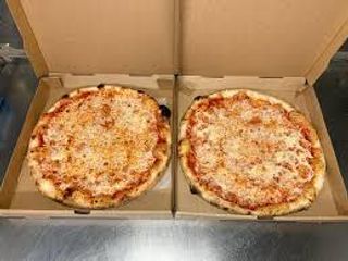 2 Pizzas au choix + 2 Sodas