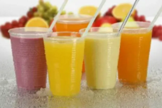 Zumos naturales con agua