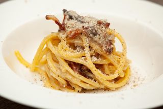 Tonnarelli alla gricia con pecorino dop e guanciale