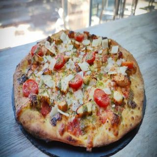 Pizza Pesto (Mediana)
