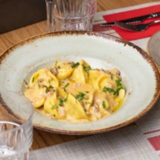 Tortelloni Zucca E Salsiccia