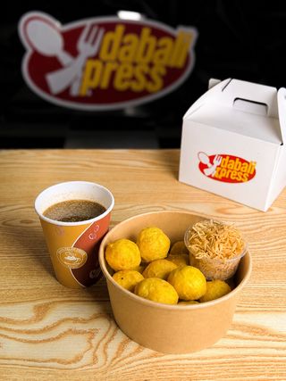 Combo Beignets Jaune Aux
 Vermicelles & Bouillie De Mil