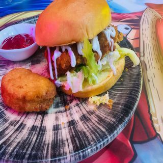 Hamburguesa con Nuggets