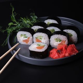 Ролл "Окинава" (8 шт.)