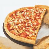 Pizza iz Campanie sa 4 Vrste Mesa