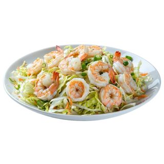 Ensalada china con gambas y maíz