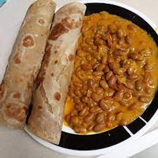 Chapati with Coconut Beans