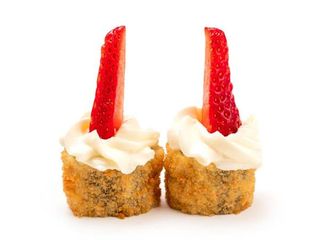 Hosomaki fritto con fragola 8 pezzi