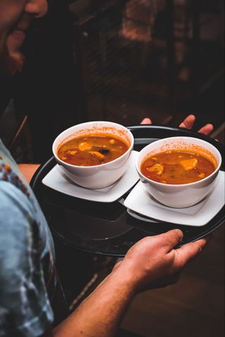 Solanka na mięsnym wywarze