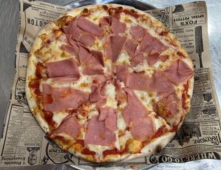 6 Pizza Prosciutto (33 Cm.)