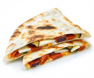 Piadina con wurstel, melanzane e scamorza