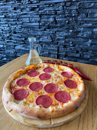 Pizza Salami
