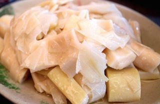 Bambu cinese al forno