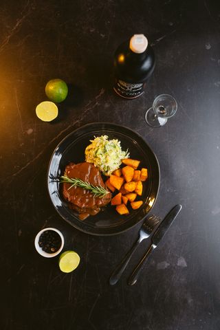 Pieczeń wołowa w sosie