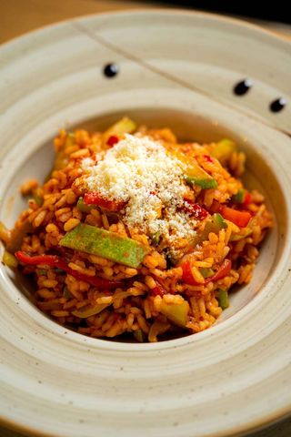 Rižoto sa povrćem u crvenom 400gr