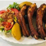 costilla ahumada con maduro