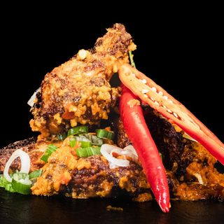 Alitas de pollo búfalo picante