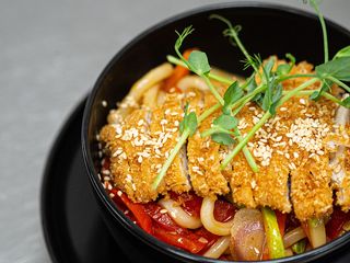 Удон із куркою (400g)