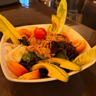 Ensalada Mixta Y Atún