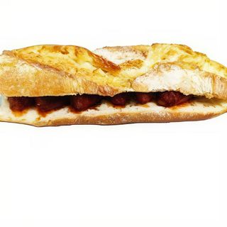 Bocadillo De Chistorra Con Patatas