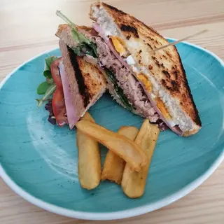 Sándwich Vegetal de Atun