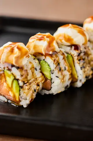 Philadelphia roll - salmone, avocado, philadelphia, teriyaki - 8 pezzi