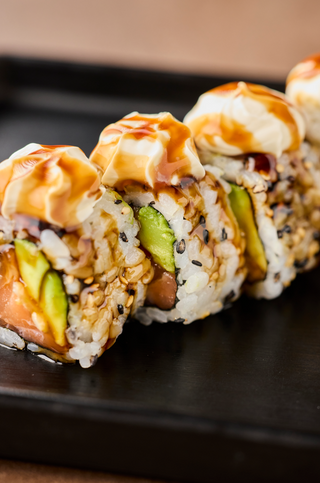 Philadelphia roll - salmone, avocado, philadelphia, teriyaki - 8 pezzi
