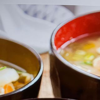 Tom yum puk
