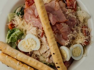 Салат Цезаріні з куркою (310г)