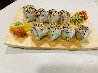 California sésamo roll (8 pzs.)