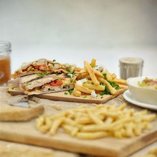 Makloub Escalope Panné