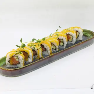 211 Ura mango roll
