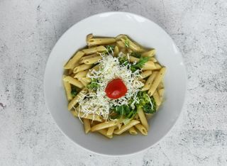 BROCCOLI E POLLO